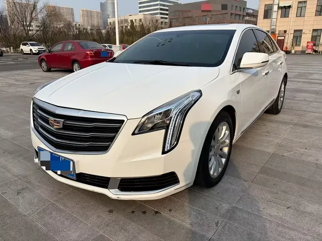 Cadillac XTS 2018 28T Technology