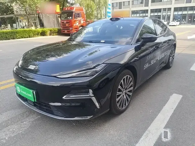 Geely Galaxy Xingyao 8 2025 130km EM-P Starship Edition