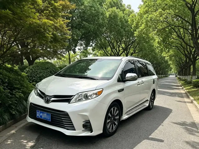 Toyota Sienna 2017 3.5L 2WD SE