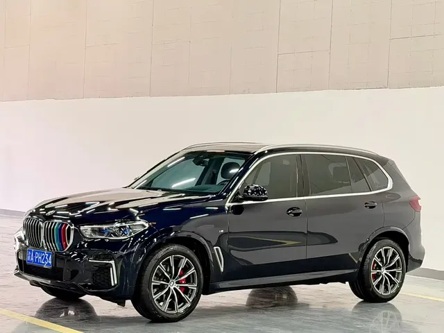 BMW X5 2022 xDrive 30Li Premium M Sport Package