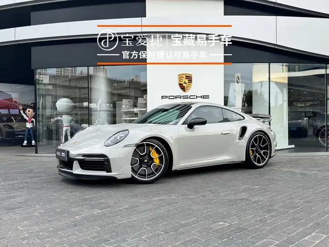 Porsche 911 2023 Turbo S 3.7T