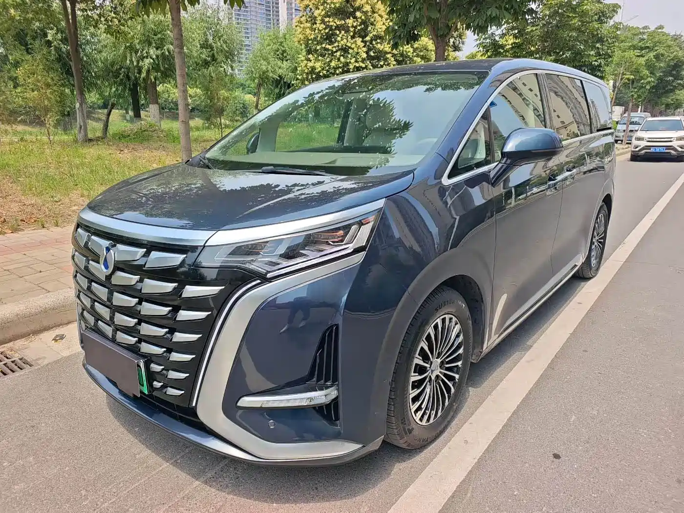 Denza D9 2022 DM-i 970 AWD Flagship