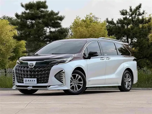 Toyota Sienna 2024 2.5L Hybrid Comfort Edition