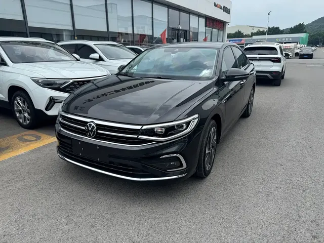 Volkswagen Bora 2024 300TSI DSG Premium Ride Edition