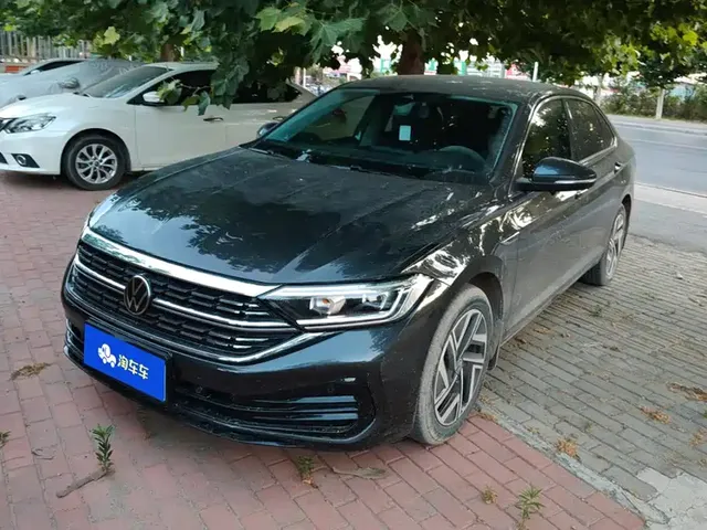 Volkswagen Sagitar 2023 300TSI DSG Surpassing Edition