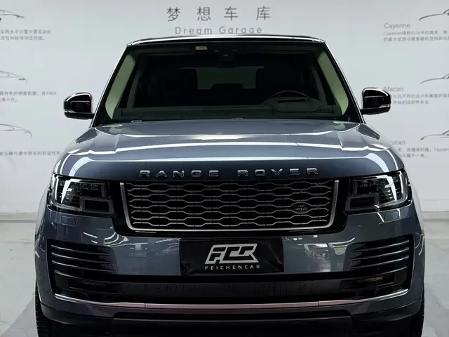 Land Rover Range Rover 2022 3.0 L6 400PS Heritage Extended Classic Edition
