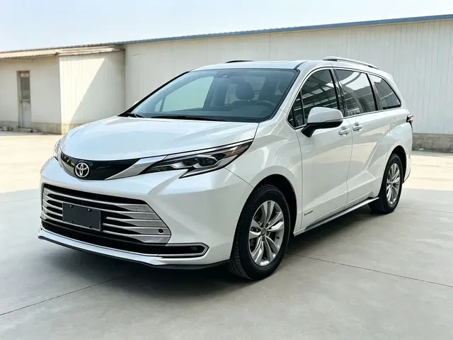 Toyota Sienna 2021 2.5L Hybrid Platinum Edition