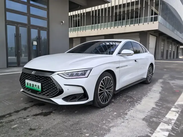 BYD Han 2023 DM-i Champion Edition 121KM Honor