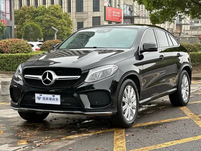 Mercedes-Benz GLE Coupe 2018 GLE 320 4MATIC Coupe SUV