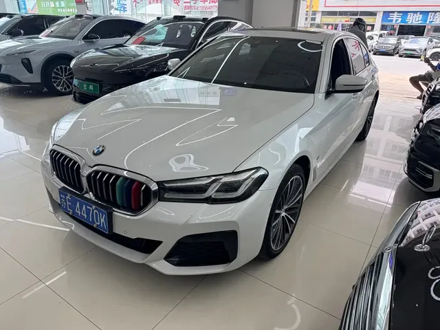 BMW 5 Series 2022 Facelift 530Li Leading M Sport Package