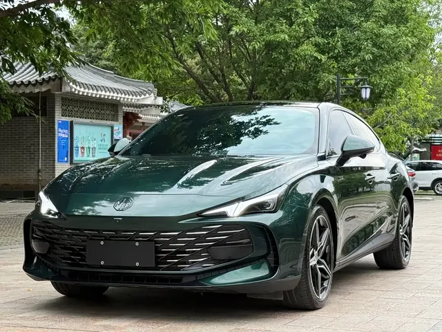 MG 7 2023 2.0T Automatic Trophy+ Exciting World Edition