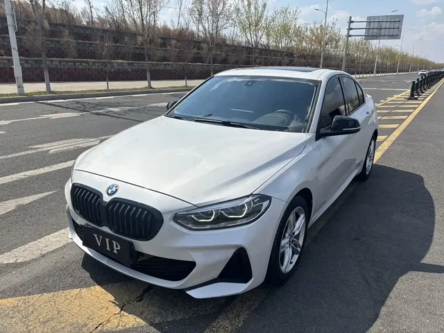 BMW 1 Series 2023 120i M Sport Shadow Edition