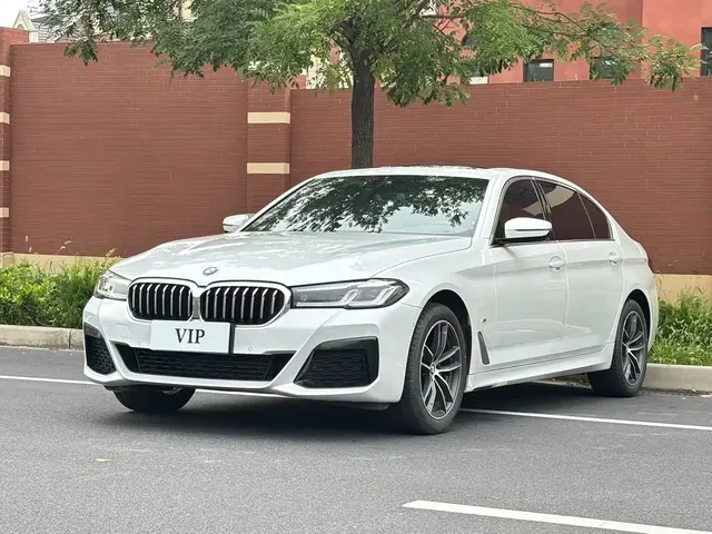 BMW 5 Series 2022 Model Second Facelift 525Li M Sport Package