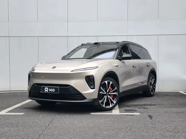 NIO ES8 2023 100kWh Signature Edition