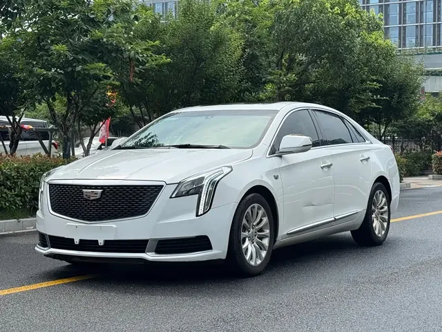 Cadillac XTS 2018 28T Technology