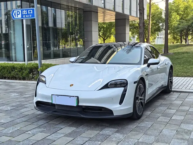 Porsche Taycan 2022 Facelift Taycan