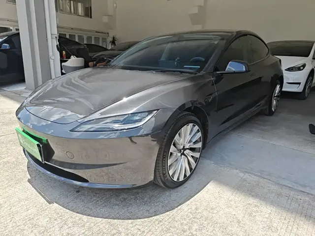 Tesla Model 3 2023 Rear-Wheel Drive