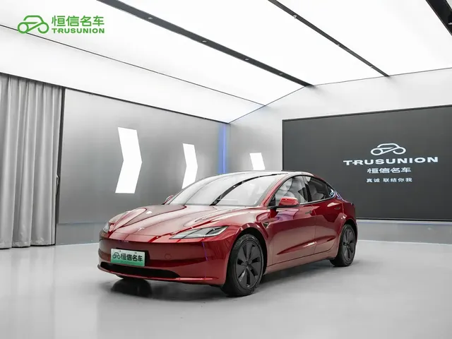 Tesla Model 3 2025 Long Range All-Wheel Drive
