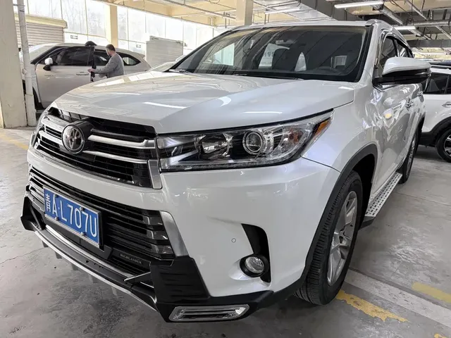 Toyota Highlander 2021 2.0T AWD Premium 7-Seater