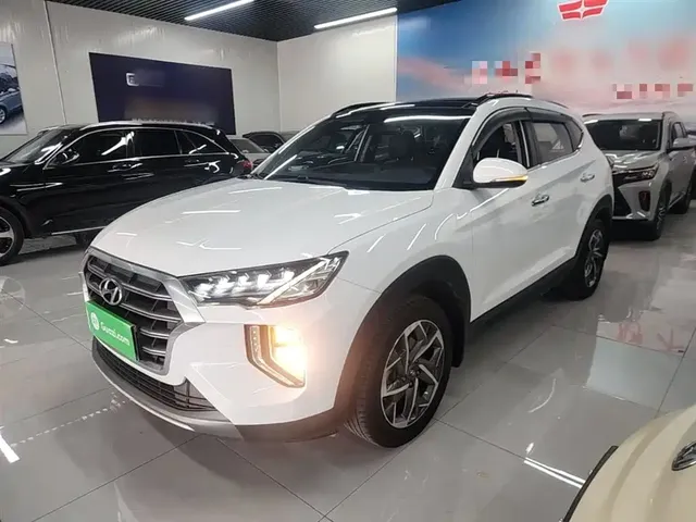 Hyundai Tucson 2019 280TGDi Dual-clutch 2WD Fashion Edition China VI