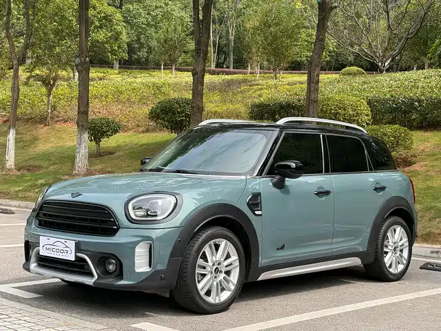 MINI COUNTRYMAN 2023 Facelift 1.5T COOPER ALL4 Connoisseur