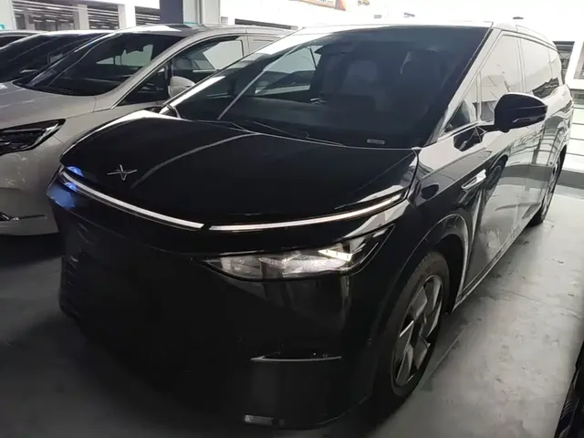 XPeng X9 2024 640 AWD High Performance Max