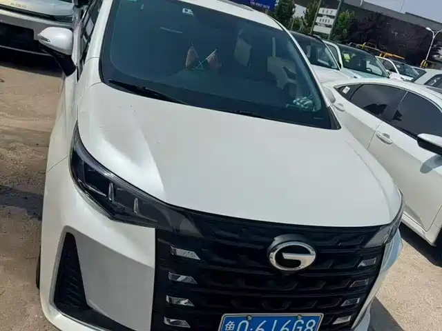 GAC Trumpchi M6 2021 270T DCT Premium Edition (7-seater)