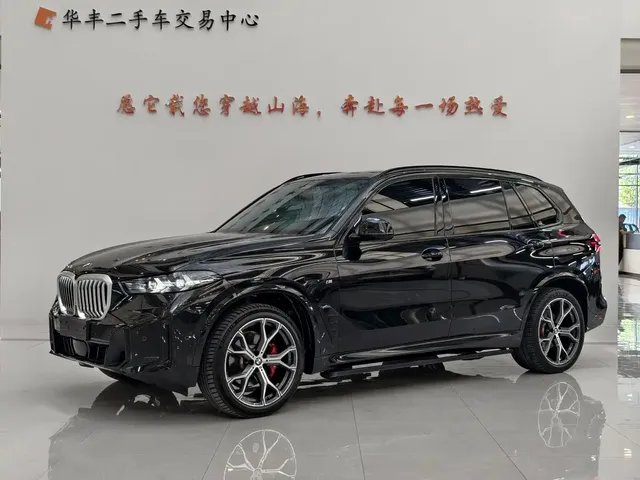 BMW X5 2023 xDrive 30Li Premium M Sport Package