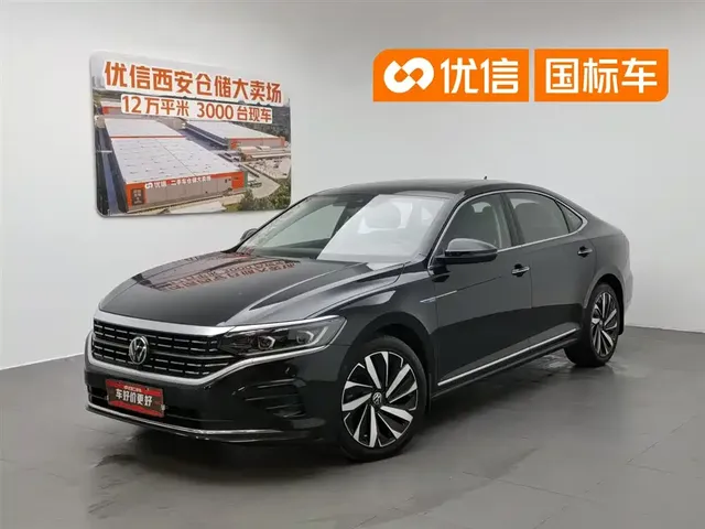 Volkswagen Passat 2023 Facelift 330TSI Luxury Edition