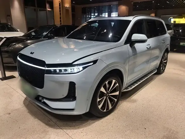 Li Auto Li ONE 2020 Extended Range 6-seater