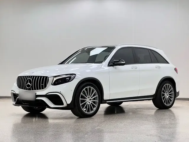 Mercedes-Benz GLC AMG 2017 AMG GLC 43 4MATIC