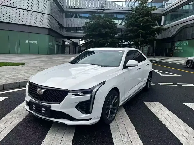 Cadillac CT4 2021 28T Fashion Edition