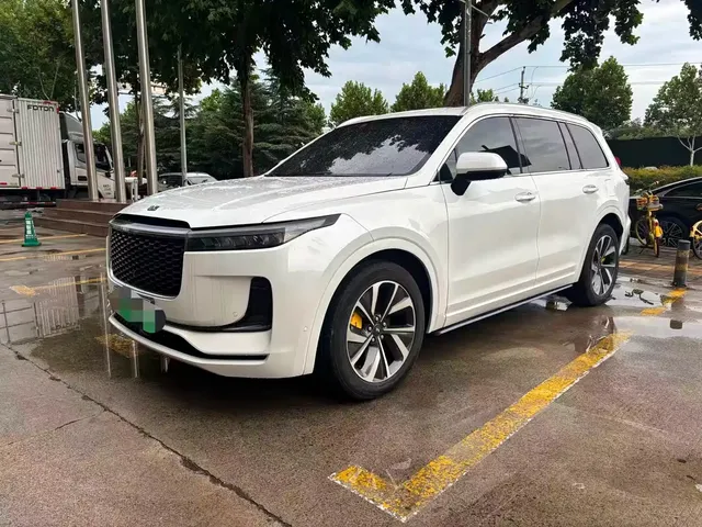 Li Auto Li ONE 2021 Extended Range 6-Seater