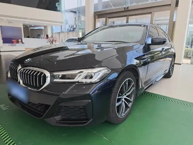 BMW 5 Series (Import) 2021 525i M Sport Package