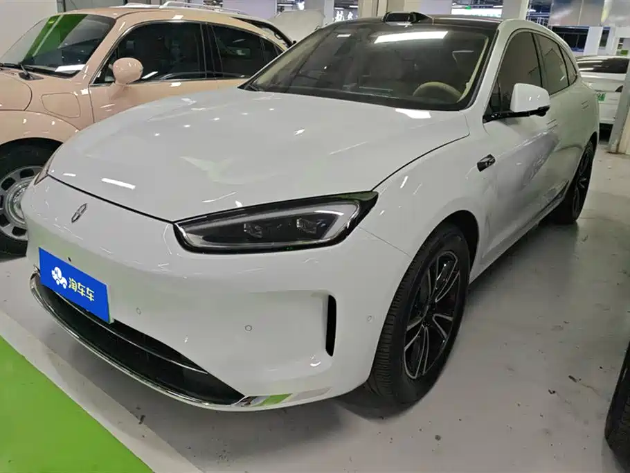 AITO Wenjie AITO M5 2025 Extended Range Ultra AWD