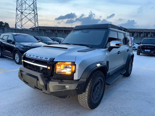 Jetour Traveler 2024 2.0T AWD Silver Dragon Wing