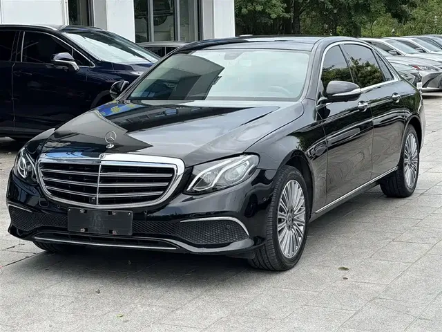 Mercedes-Benz E-Class 2020 E 300 L Fashion