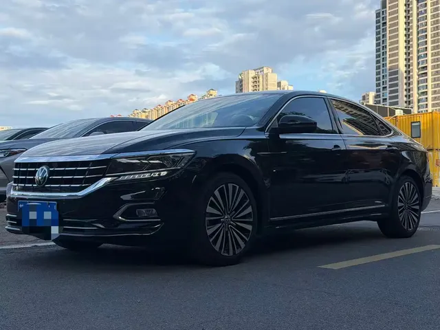 Volkswagen Passat 2021 Model 330TSI Luxury Edition