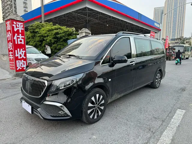 Mercedes-Benz Vito 2023 2.0T Elite 7-Seater