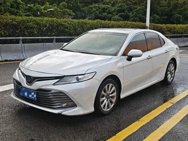 Toyota Camry 2019 Facelift 2.0G Luxury Edition