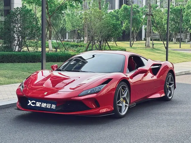 Ferrari F8 2019 Tributo 3.9T V8