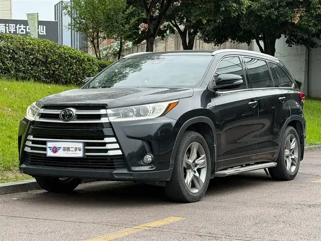 Toyota Highlander 2021 2.0T AWD Luxury 7-Seater