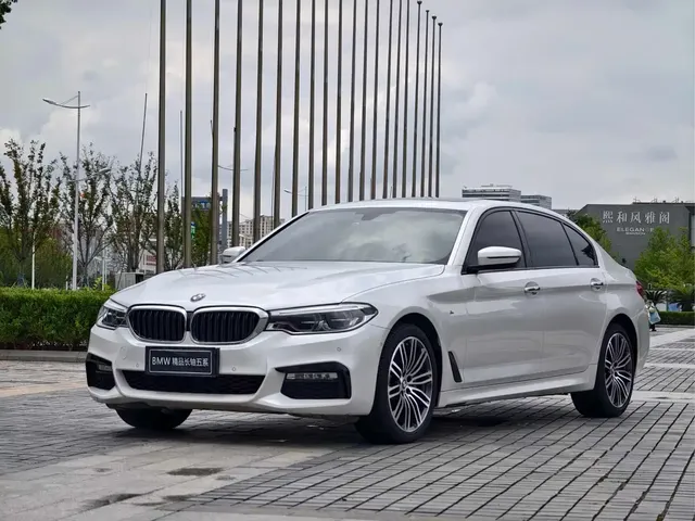 BMW 5 Series 2018 Facelift 530Li Leading M Sport Package
