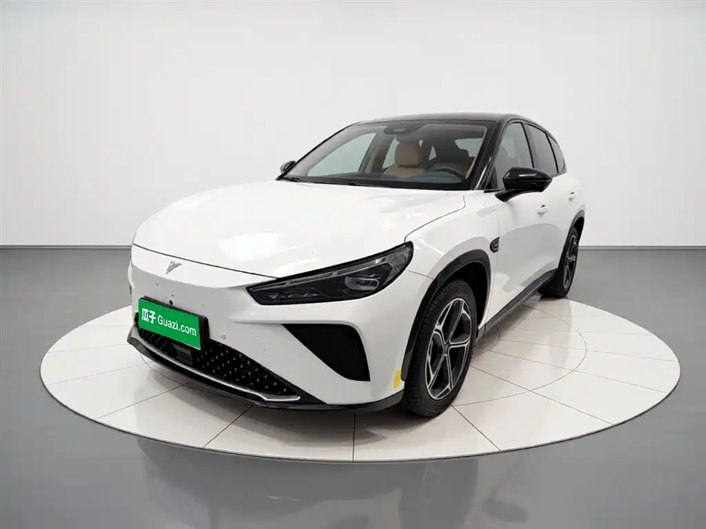 Nezha Auto Nezha L 2024 Extended Range 310 Flash Charge Red Edition