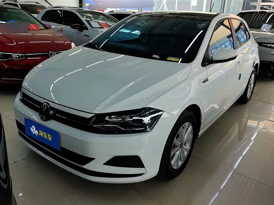 Volkswagen Polo 2021 Plus 1.5L Automatic Colorful Tech Edition