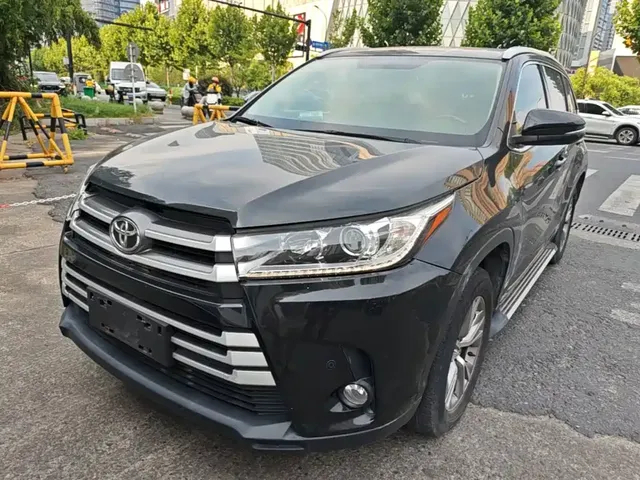 Toyota Highlander 2018 2.0T 2WD Elite 5-Seater China VI