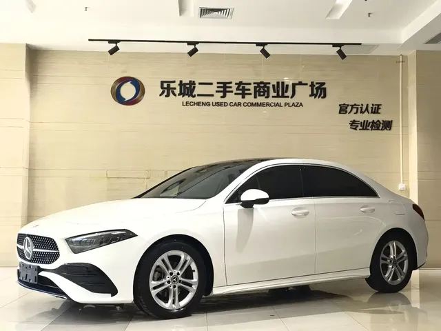 Mercedes-Benz A-Class 2023 A 180 L