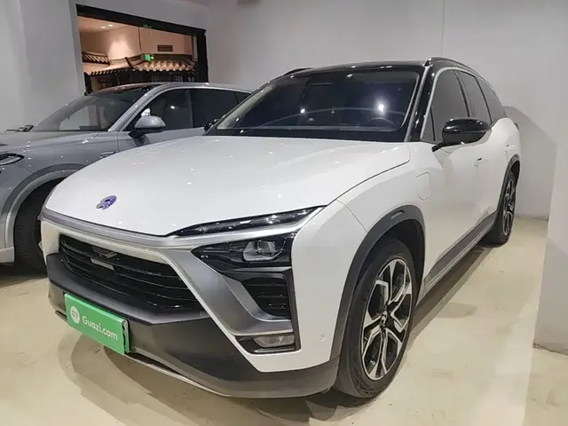 NIO ES8 2018 Founder Edition