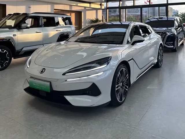 Denza Z9GT 2024 1100 AWD Ultra Edition
