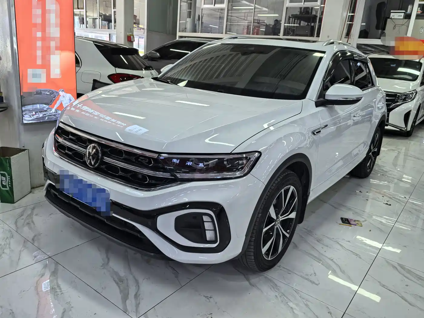 Volkswagen T-ROC 2025 300TSI DSG 2WD Dawn Edition